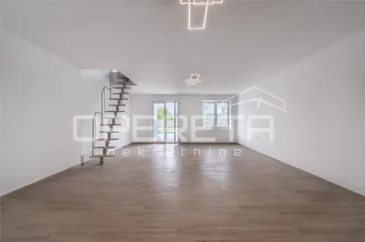 Villa de Piedra Reformada en Venta en Kršan, Croacia - foto 7