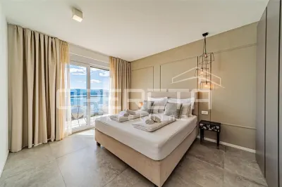 Villa Moderna con Piscina en Venta en Croacia, Lokva Rogoznica - foto 6