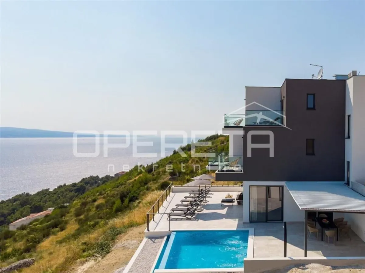 Villa Moderna con Piscina en Venta en Croacia, Lokva Rogoznica - foto 8