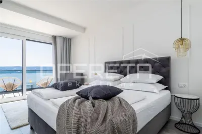Villa Moderna con Piscina en Venta en Croacia, Lokva Rogoznica - foto 10