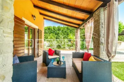 Villa with Pool for Long-term Rental in Svetvincenat, Istria, Croatia - foto 12