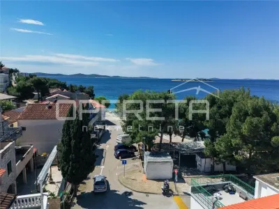 Waterfront Villa for Sale in Tribunj, Croatia – Mixed-Use Investment - foto 4