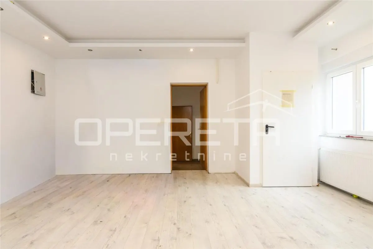 Villa for Sale in Zagreb, Croatia - foto 14