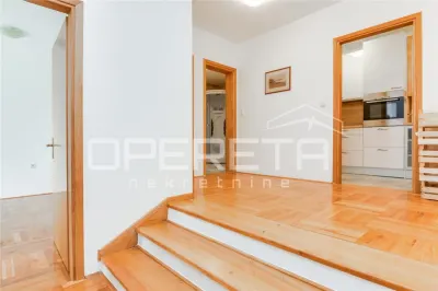Villa for Sale in Zagreb, Croatia - foto 17
