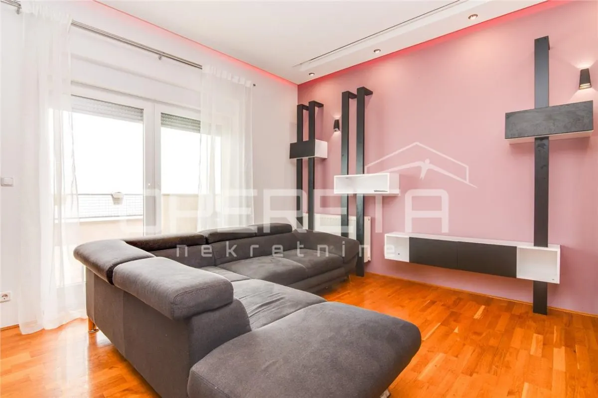 Villa for Sale in Zagreb, Croatia - foto 3