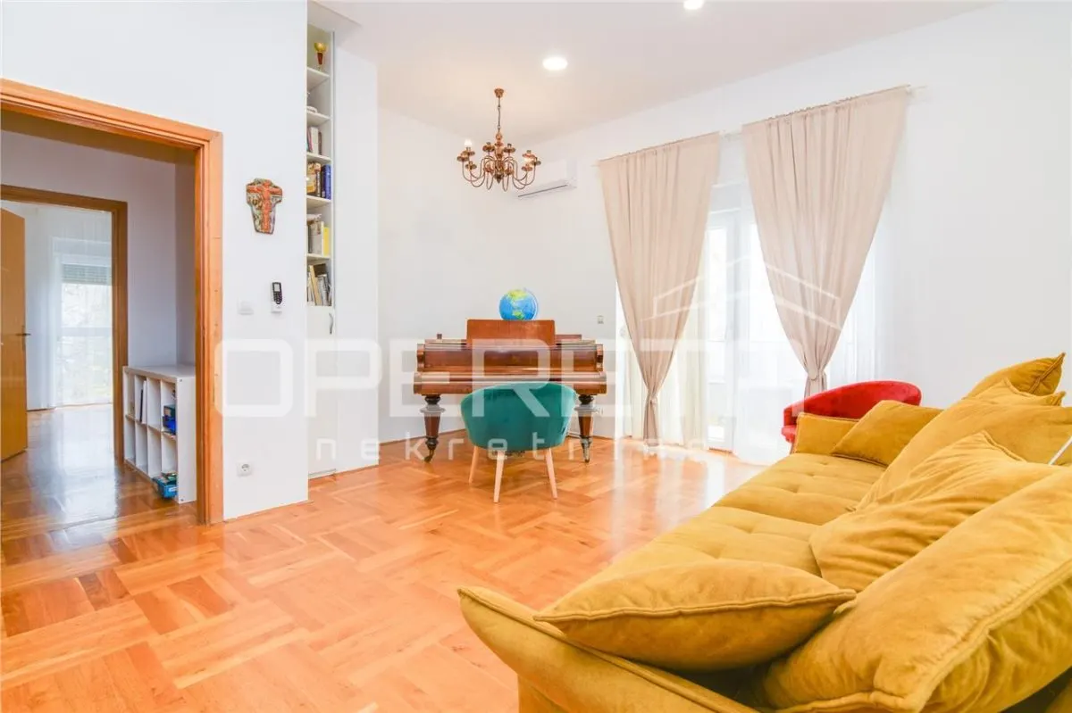 Villa for Sale in Zagreb, Croatia - foto 7
