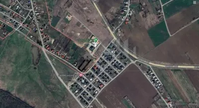 Cornești - Miroslava : Terrain de 3 500 m² avec Accès Route Bitumée et Toutes Utilités - Cornesti