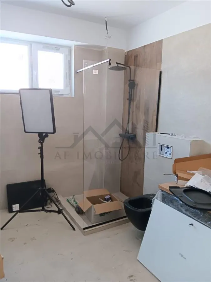 Valea Ursului: Villa Écologique Luxe 150m² avec Terrain 550m² - foto 9