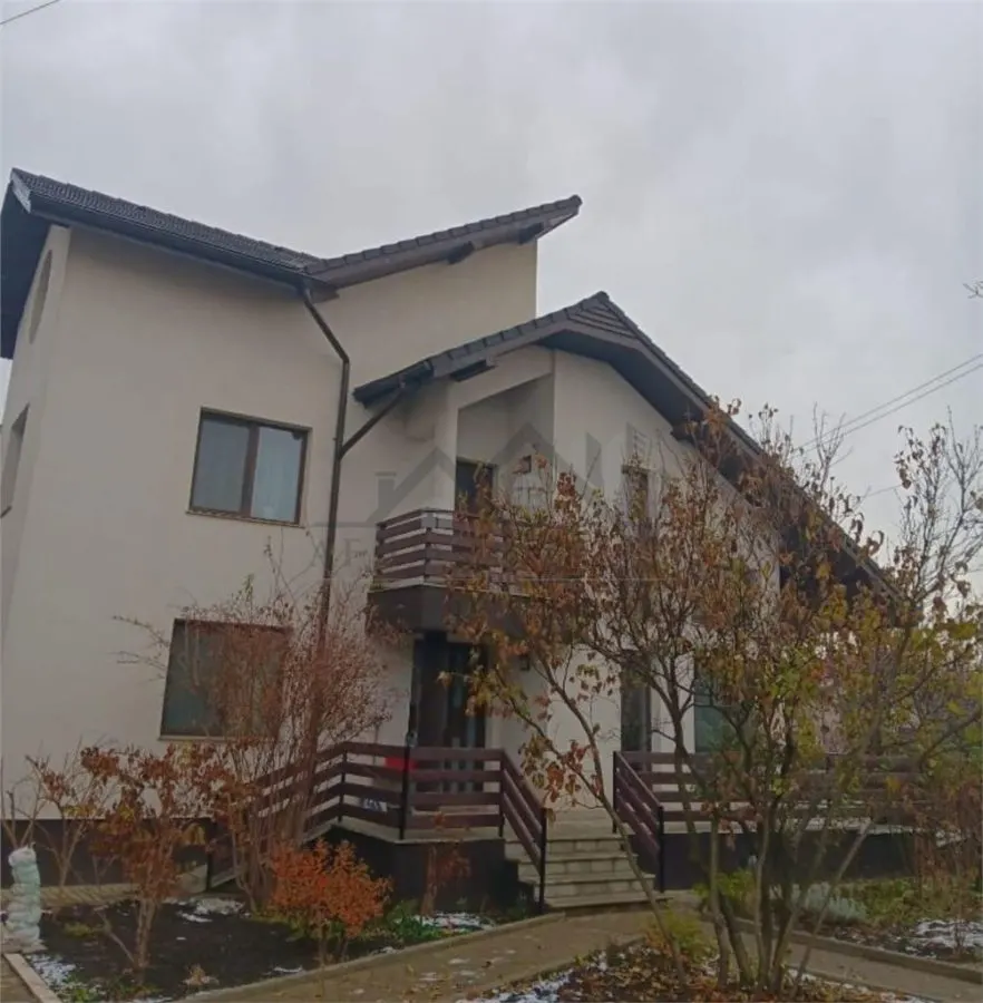 Galata, Forest-Adjacent Villa, 290 sqm Built, 1,200 sqm Plot - foto 2