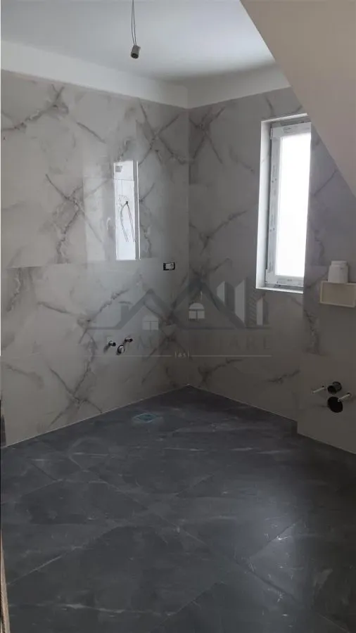 Valea Lupului, Maison Mitoyenne P+1. 101 m², Terrain 106 m² - foto 10