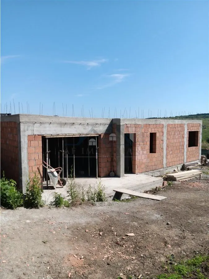 Valea Lupului单层房屋 4卧室 115m² 地块380m² - foto 6
