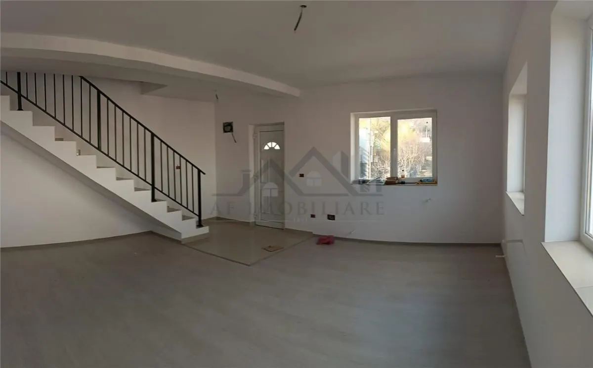 Visani vila P+1 duplex LIBERA la CHEIE s. utila = 105mp teren 200mp doua locuri de parcare si zona de relaxare - foto 3