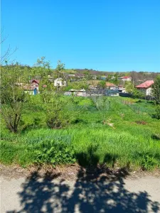Terrain Vorovesti 1787 m² – €27/m², Toutes Utilités, Double Accès - foto 5