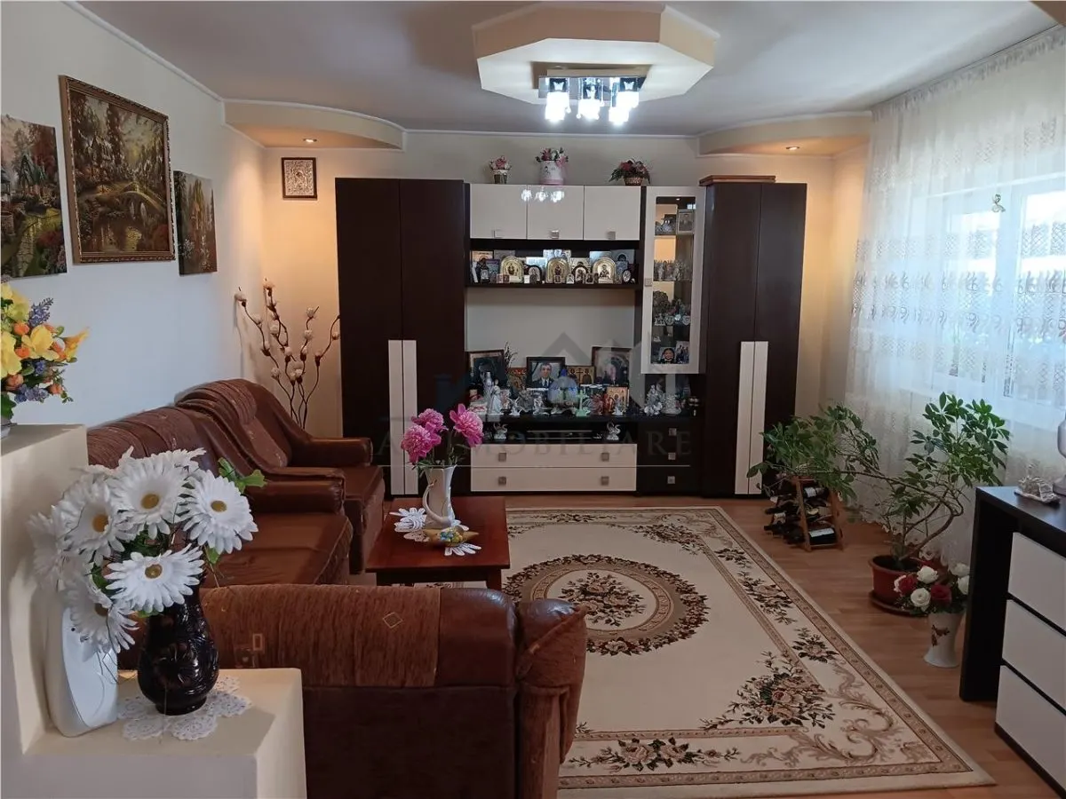 Villa Horpaz P+M 206m², 655m² Terrain – Configuration Bifamiliale - foto 1