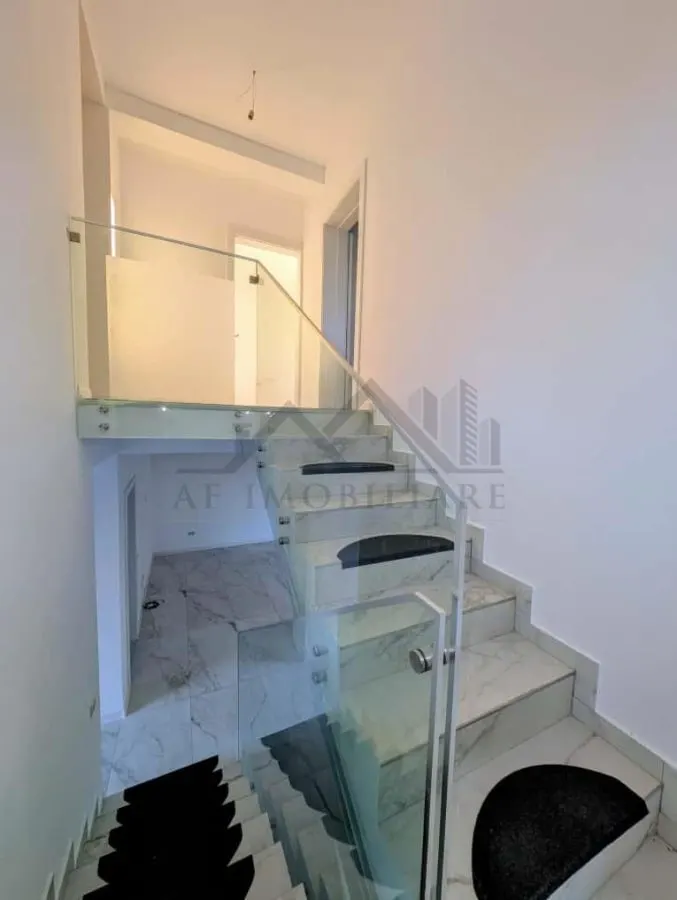 Detached Villa Miroslava 500 sqm Plot Completed 0% Commission - foto 6