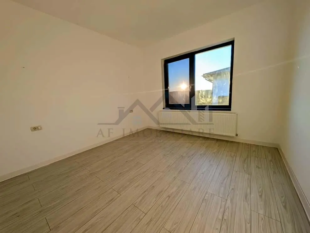 Detached Villa Miroslava 500 sqm Plot Completed 0% Commission - foto 9