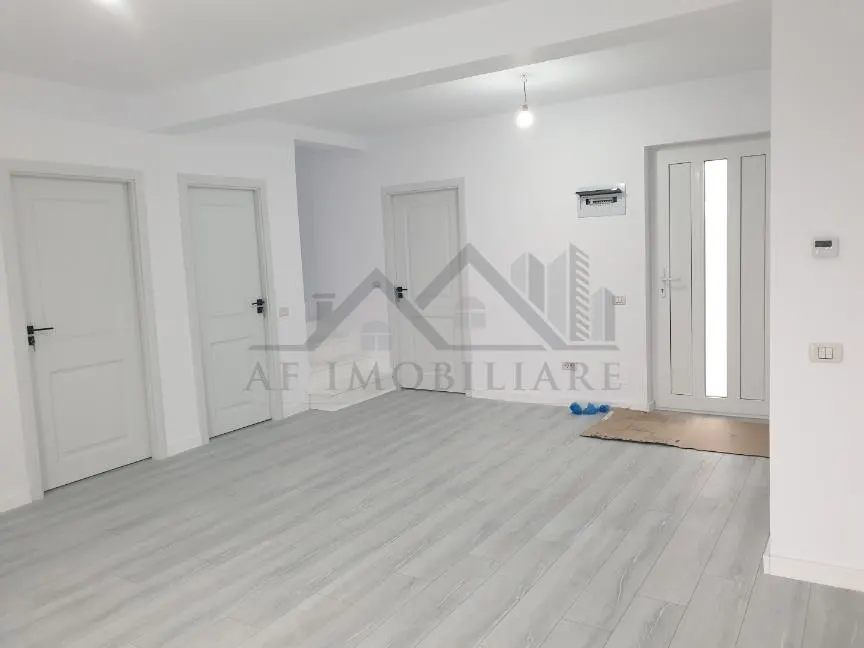 Villa Moderne 5 Chambres Valea Lupului – Zéro Commission, Parking et Chauffage Rayonnant - foto 3