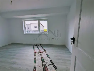 Villa Moderne 5 Chambres Valea Lupului – Zéro Commission, Parking et Chauffage Rayonnant - foto 6
