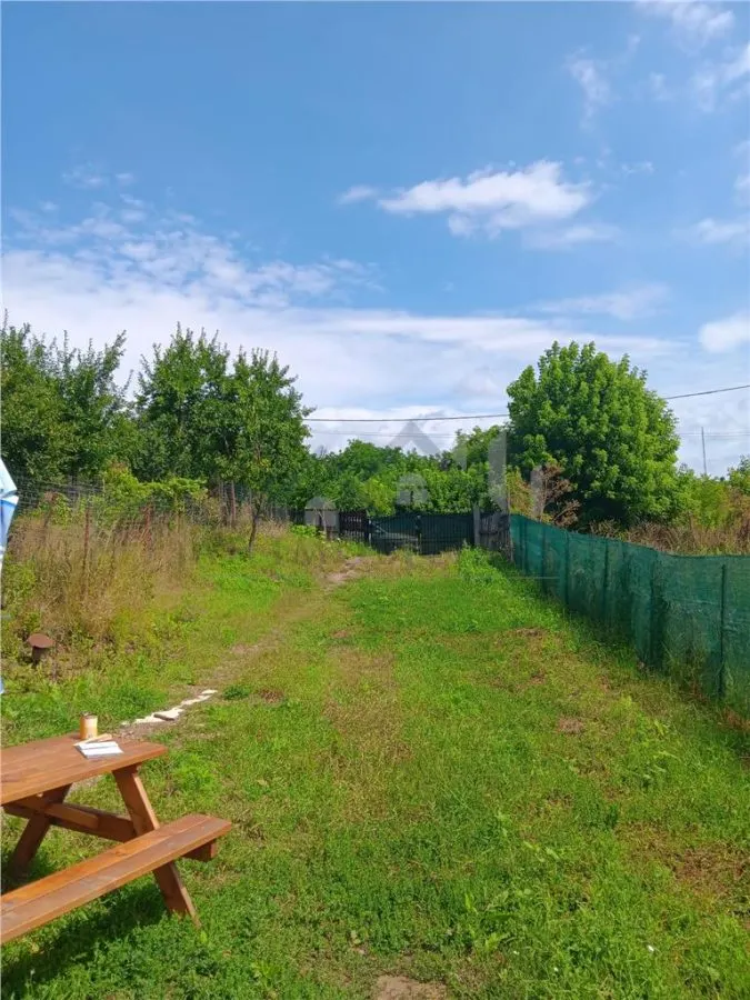 Excellente Opportunité: Terrain Ciurbesti 700m² avec Permis de Construire - foto 2
