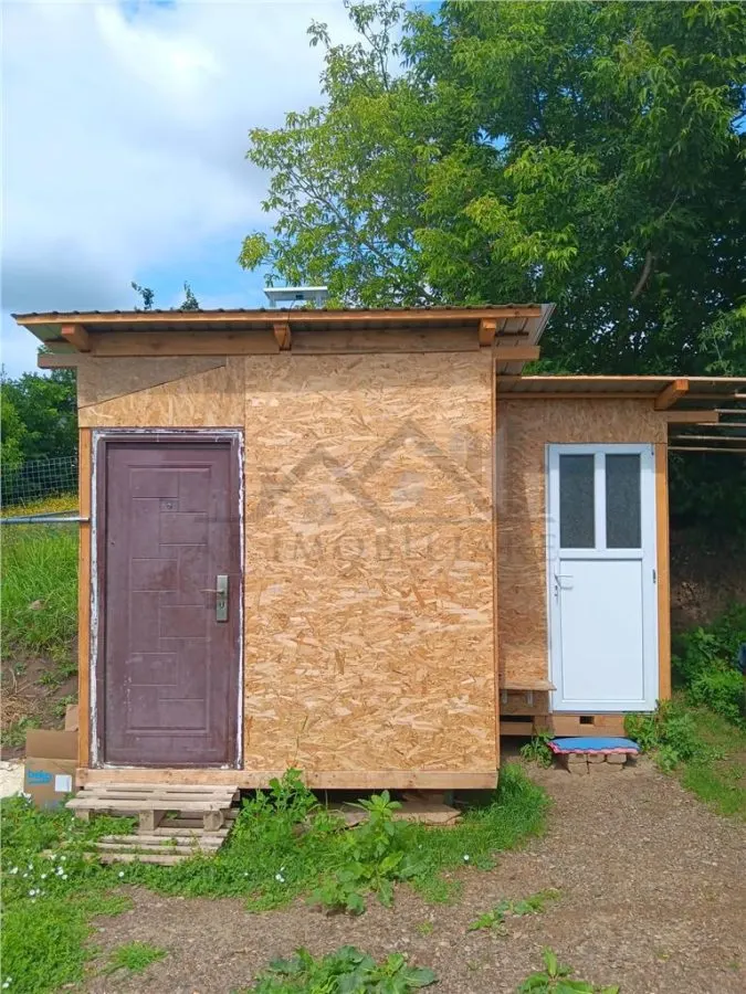 Excellente Opportunité: Terrain Ciurbesti 700m² avec Permis de Construire - foto 7