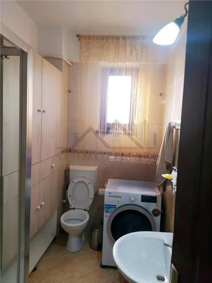 Appartement 2 Chambres à Louer avec Parking - foto 8