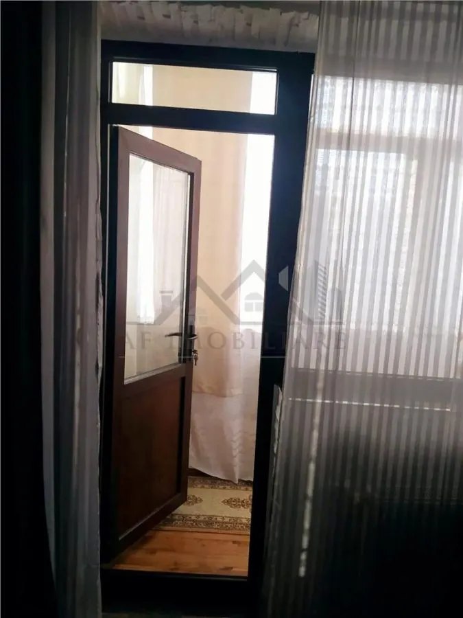 Appartement 2 Chambres à Louer avec Parking - foto 10