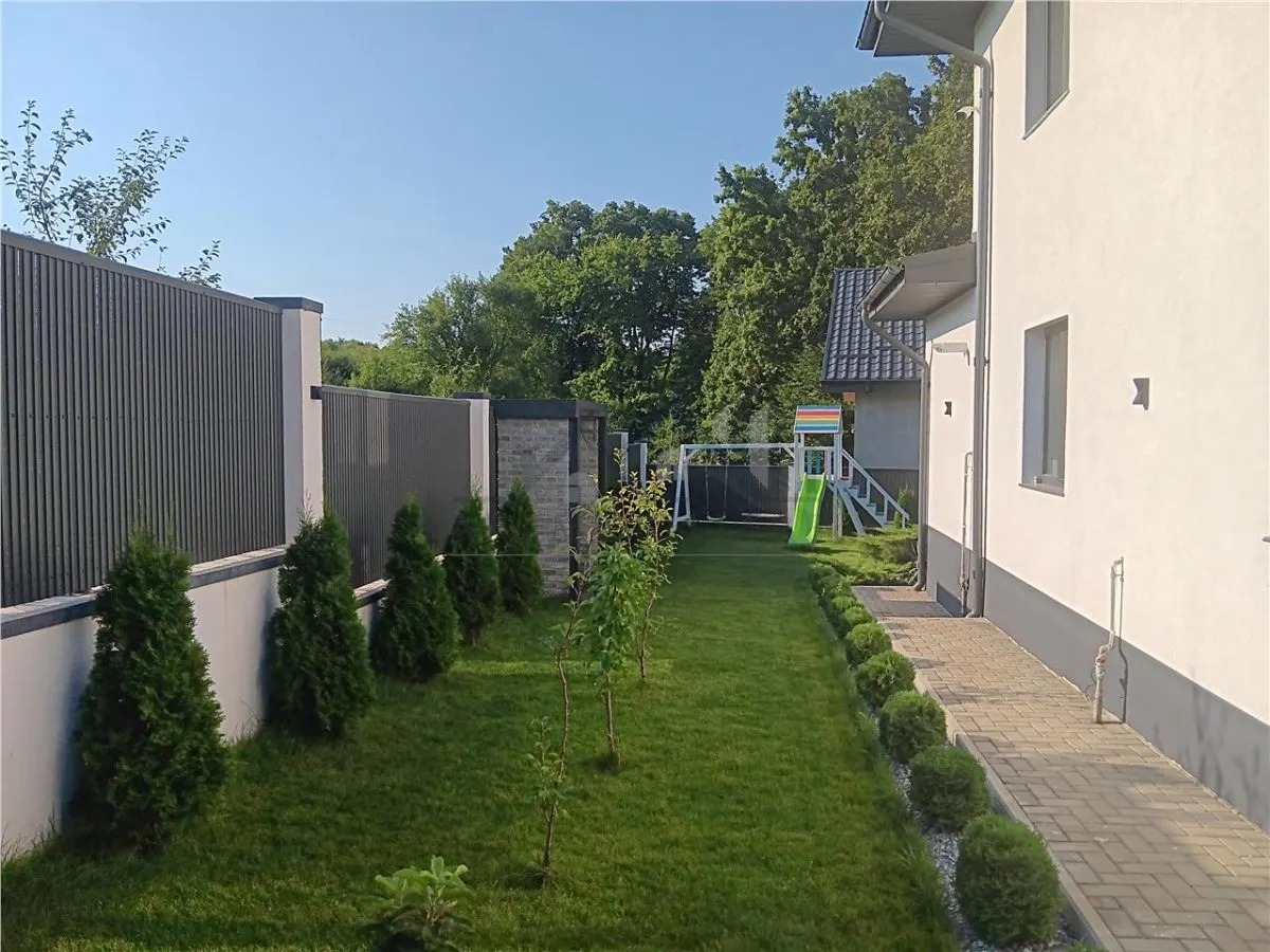 Villa de Luxe Barnova Derrière la Mairie en Zone Forestière Exclusive - foto 4