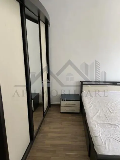 Appartement Trois Chambres, Zone Frumoasa - Boulevard Poitiers - foto 3