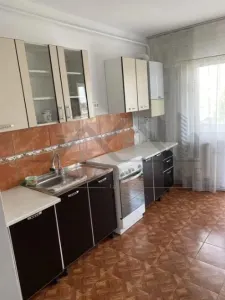 Appartement Trois Chambres, Zone Frumoasa - Boulevard Poitiers - foto 6