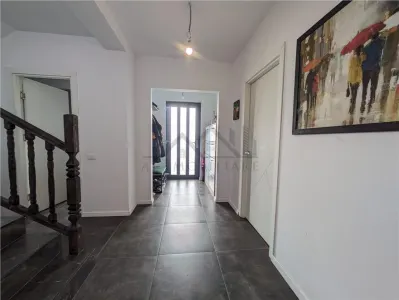 Casa Nueva de 5 Dormitorios, Amueblada, Parcela de 404 o 1.000 m², Chicerea - foto 9