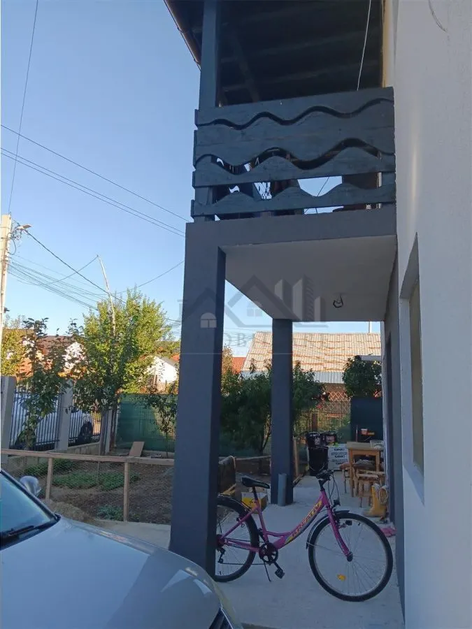 Villa Lunca Cetatui P+E, 193 sqm Utiles, Rocade, Potentiel Bi-Familial - foto 3
