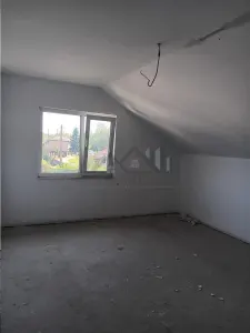 Opriseni, Tutora : Villa P+M, 130 m², Terrain 500 m², 20km d'Iași - foto 13