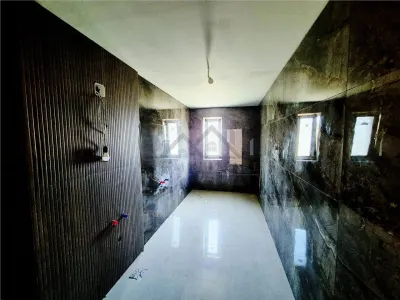 宽敞别墅，带车库，405平方米使用面积 - 1500平方米土地 - foto 5