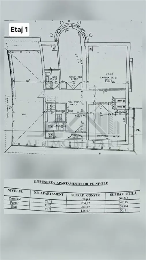 宽敞别墅，带车库，405平方米使用面积 - 1500平方米土地 - foto 8