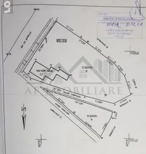 Boulevard C.A. Rosetii : Terrain 1.575 m² avec 33m de façade et Maison P+M 225 m² - foto 2