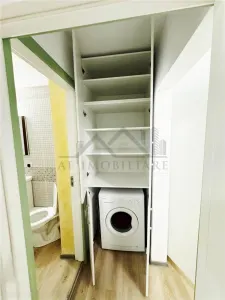 Three-Bedroom Apartment for Rent - foto 10