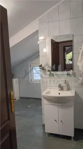 Barnova intersection Pietrarie – Villa G+1+M, 212m² utiles, 1.670m² terrain - foto 14