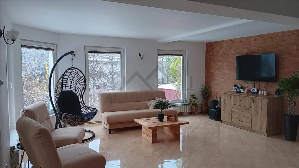 Barnova intersection Pietrarie – Villa G+1+M, 212m² utiles, 1.670m² terrain - foto 9