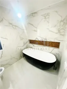 Casa Independiente con Garaje en Vișan-Bărnova, Castelul Grecilor - foto 9