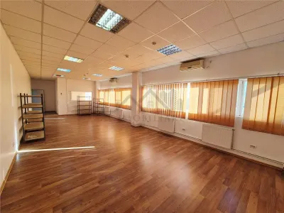 Espace Commercial 200 m² - foto 5