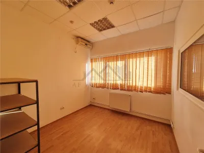 Espace Commercial 200 m² - foto 6