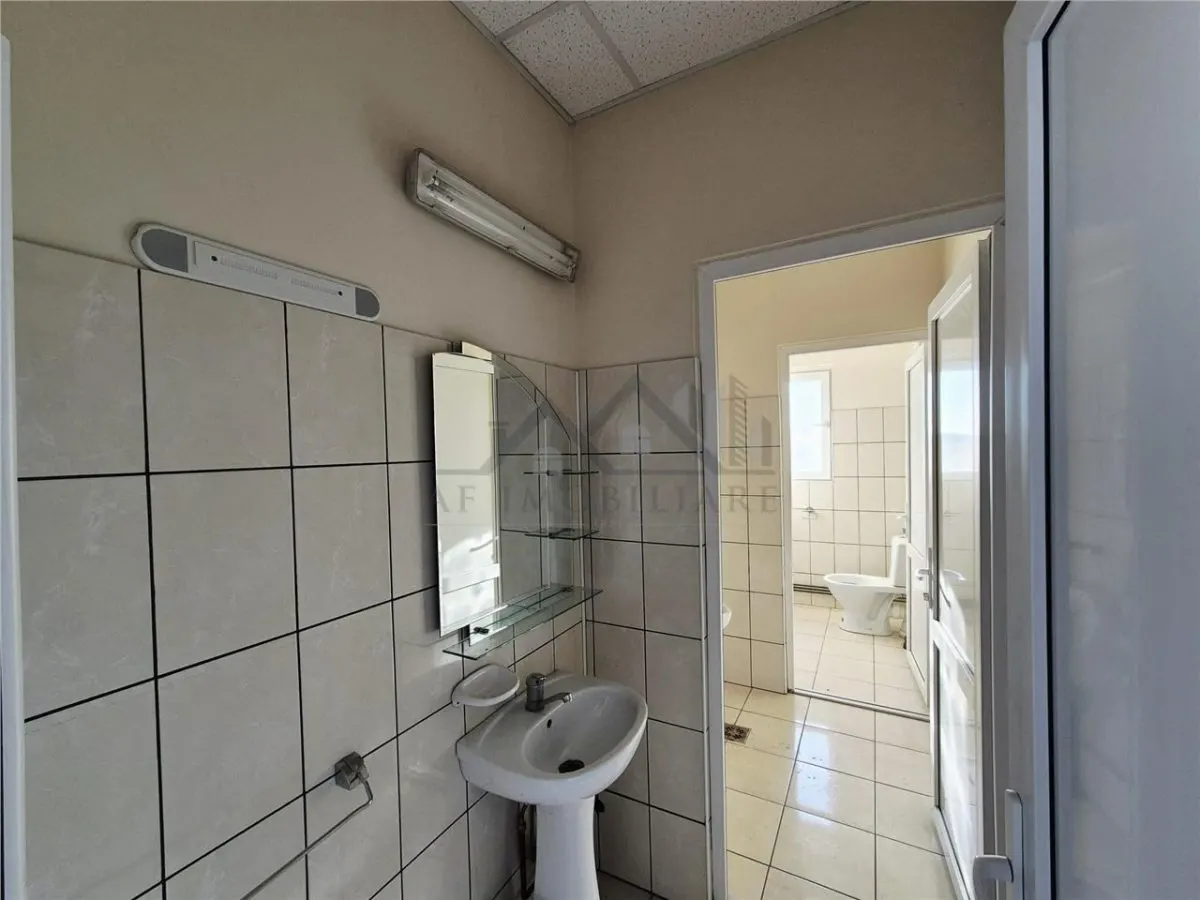 Espace Commercial 200 m² - foto 8