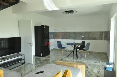 Villa Achevée à Aroneanu avec 750 m² de Terrain - foto 14