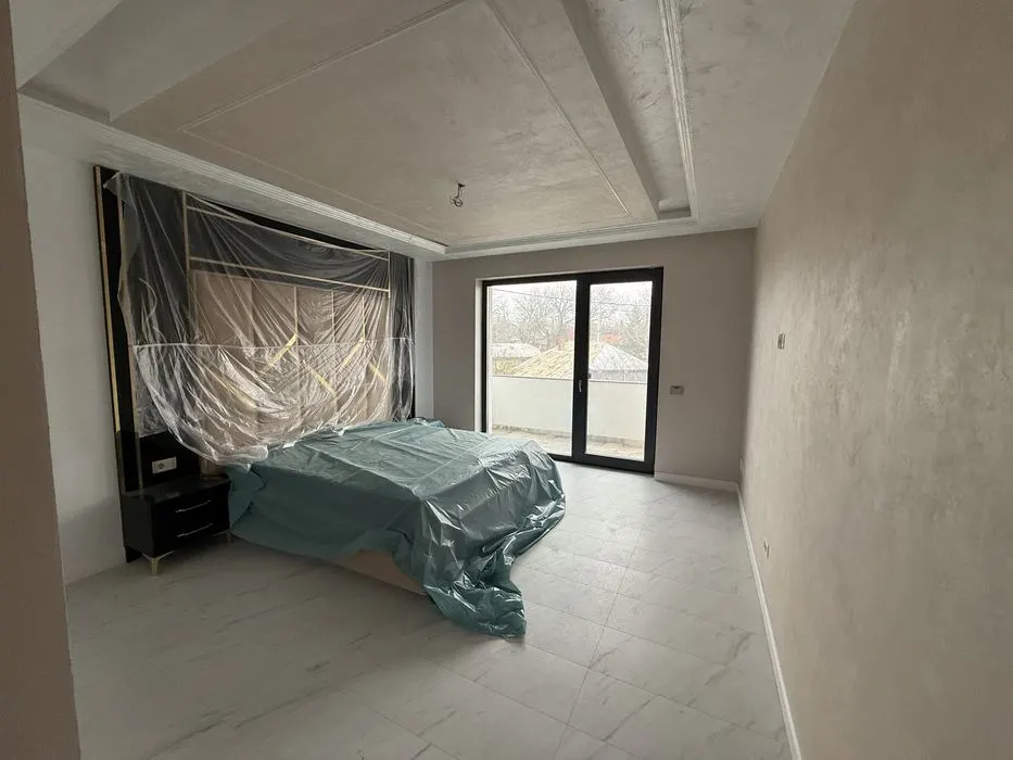 Villa de Luxe Aroneanu 246sqm Utiles 750sqm Terrain Zone Centrale - foto 18