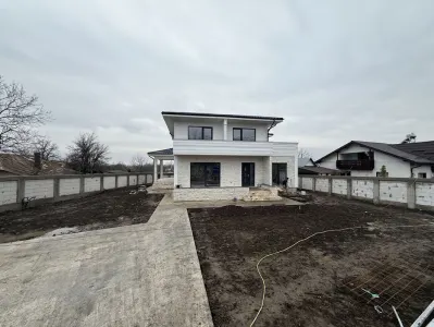 Villa de Luxe Aroneanu 246sqm Utiles 750sqm Terrain Zone Centrale - foto 19
