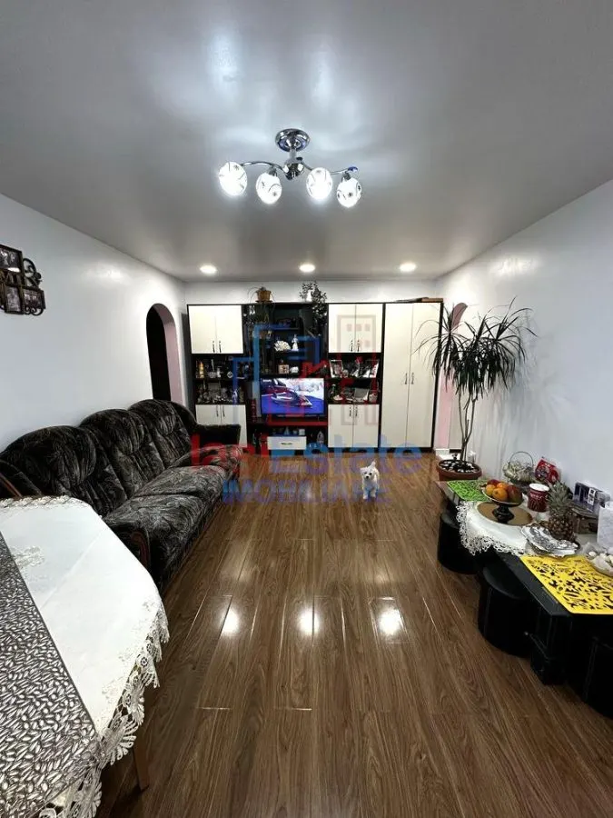Appartement Trois Chambres, Alexandru cel Bun - foto 2