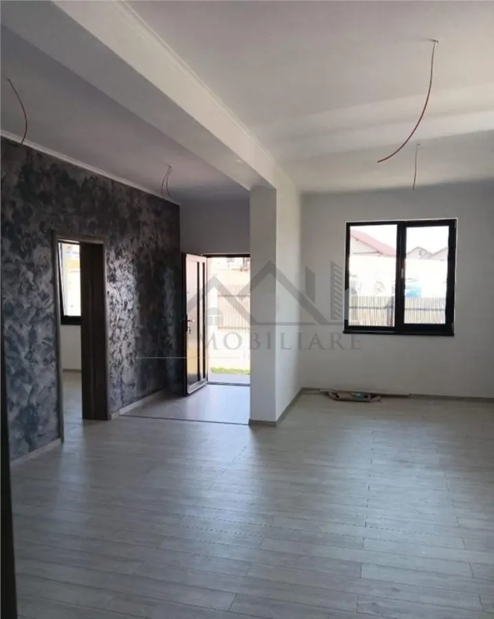 Valea Adanca Single-Storey House, 4 Bedrooms, 104sqm, 440sqm Plot - foto 2