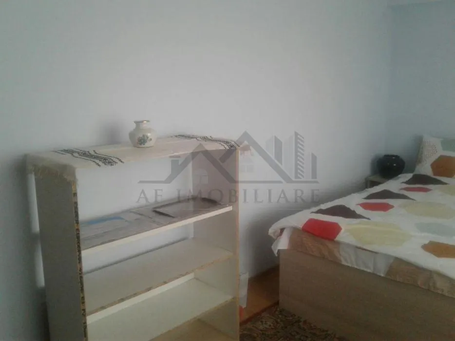 Appartement Trois Chambres, Boulevard Indépendance, Iași - foto 5