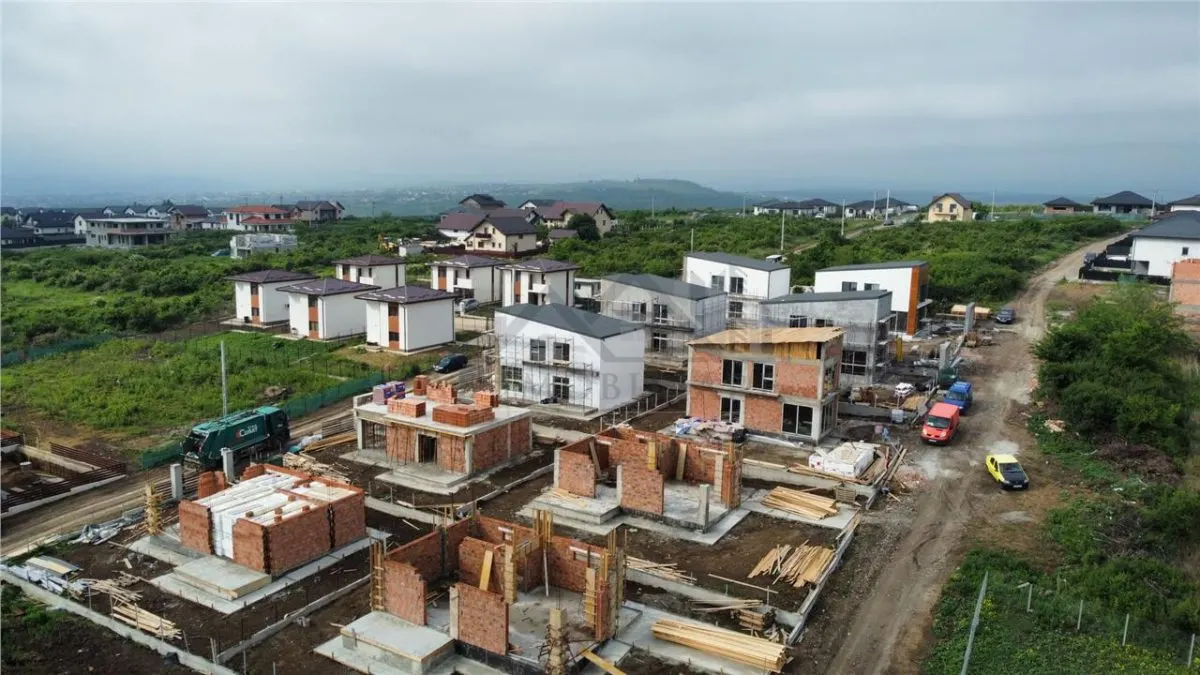 Terrain à Construire Valea Adancă Miroslava - foto 3