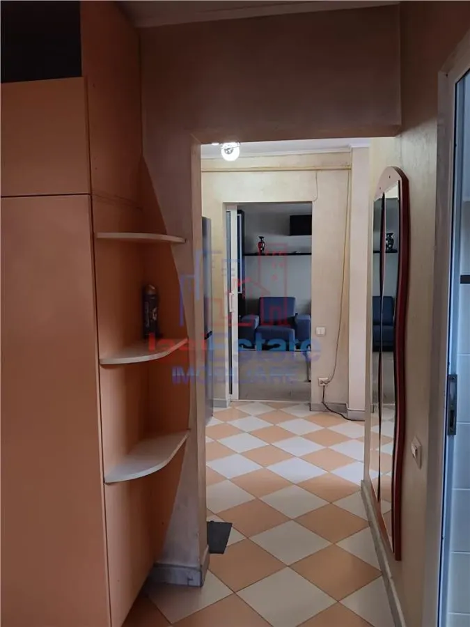 Appartement Trois Chambres, Premier Étage, Bd. Poitiers, Frumoasa - foto 21